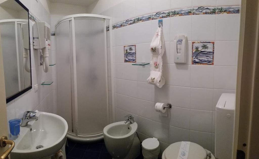 Affittacamere Da Carla Bonassola Kamer foto