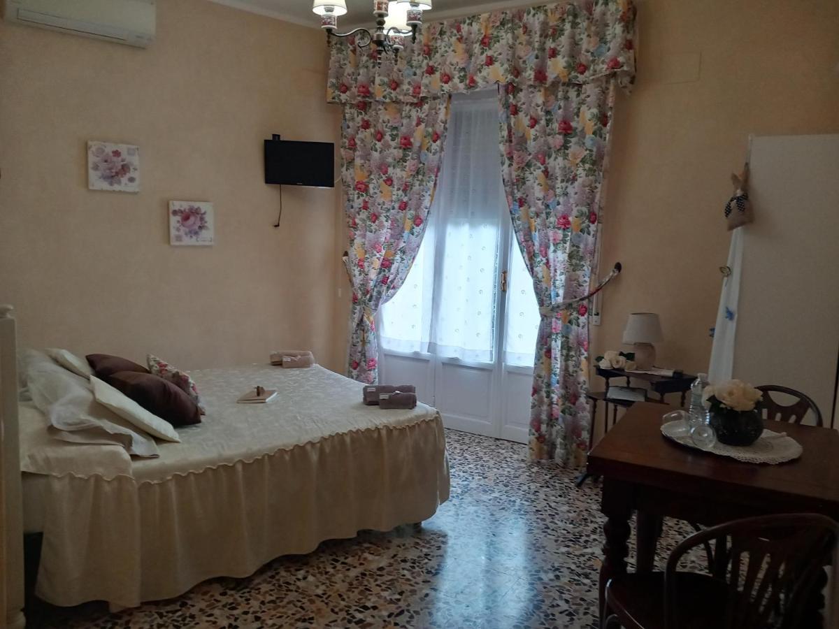 Affittacamere Da Carla Bonassola Buitenkant foto